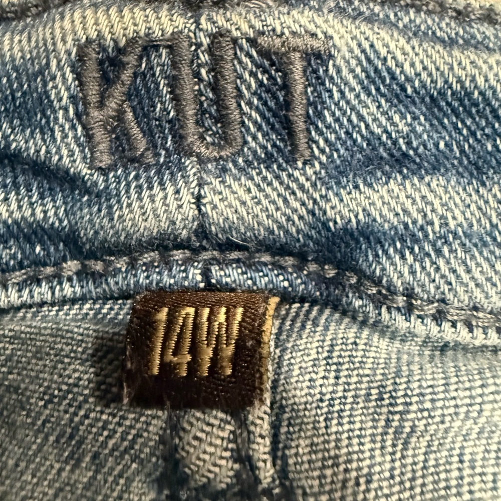 ⭐️Kut from the Kloth Light Blue Jean Shorts - Picture 2 of 6